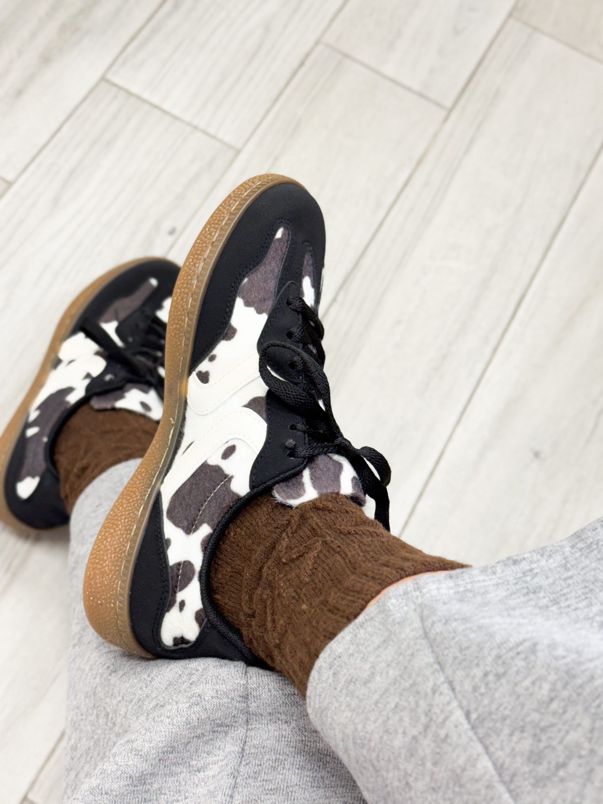 Deportivas COW estampadas