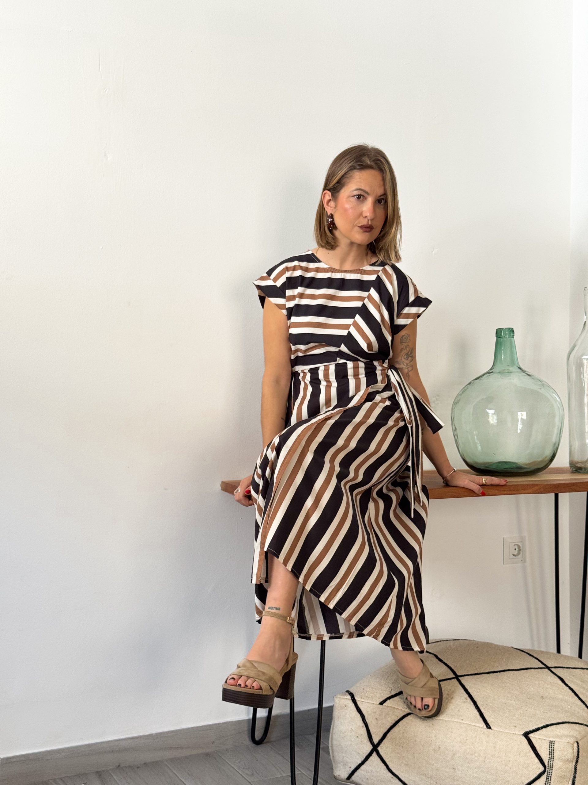 Vestido NUTTO negro y marrón
